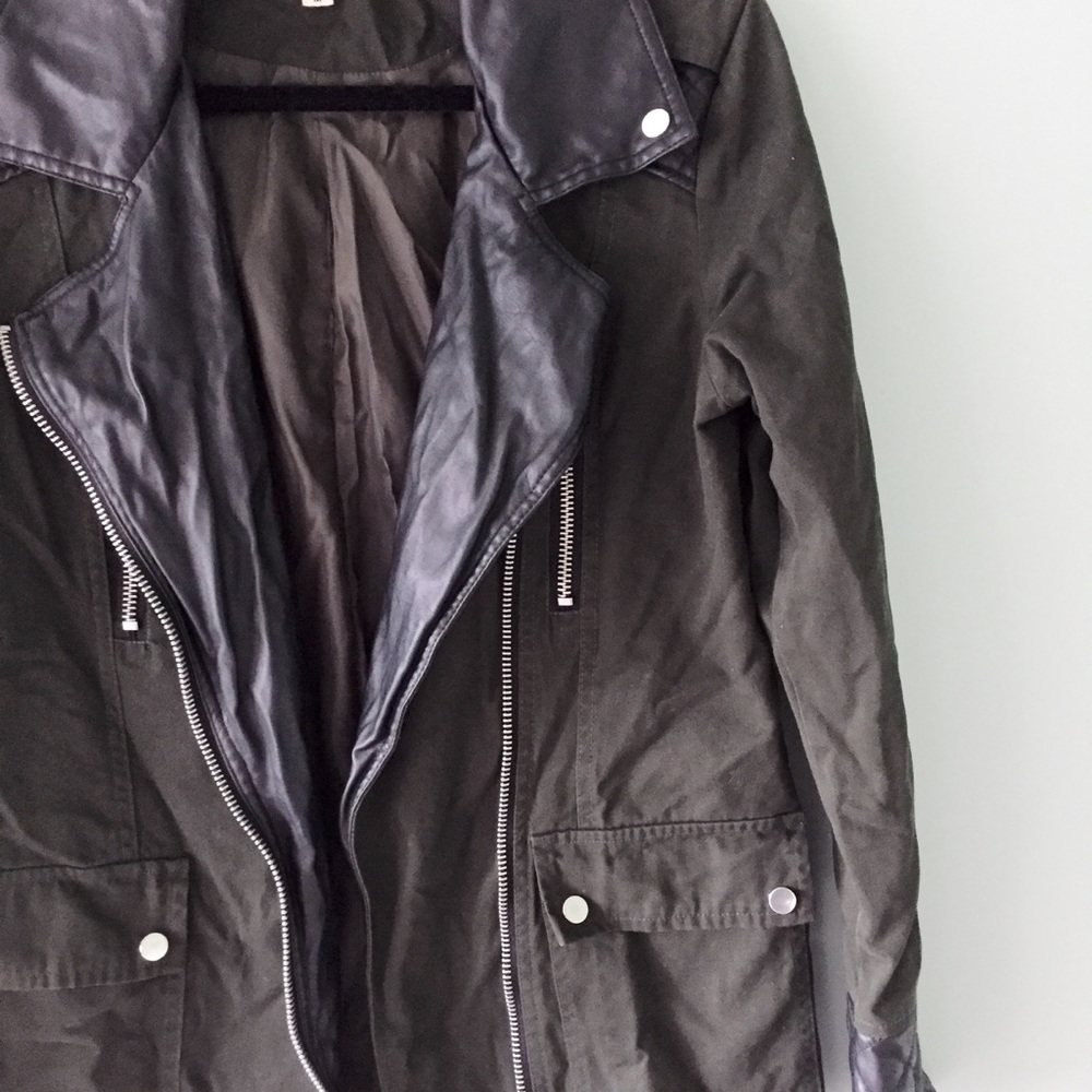 PacSun Hunter Green Jacket with Pockets - Picture 2 of 2